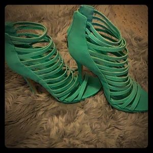 Shipping not include: Lawrence MA